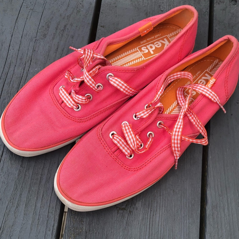 Keds Flats